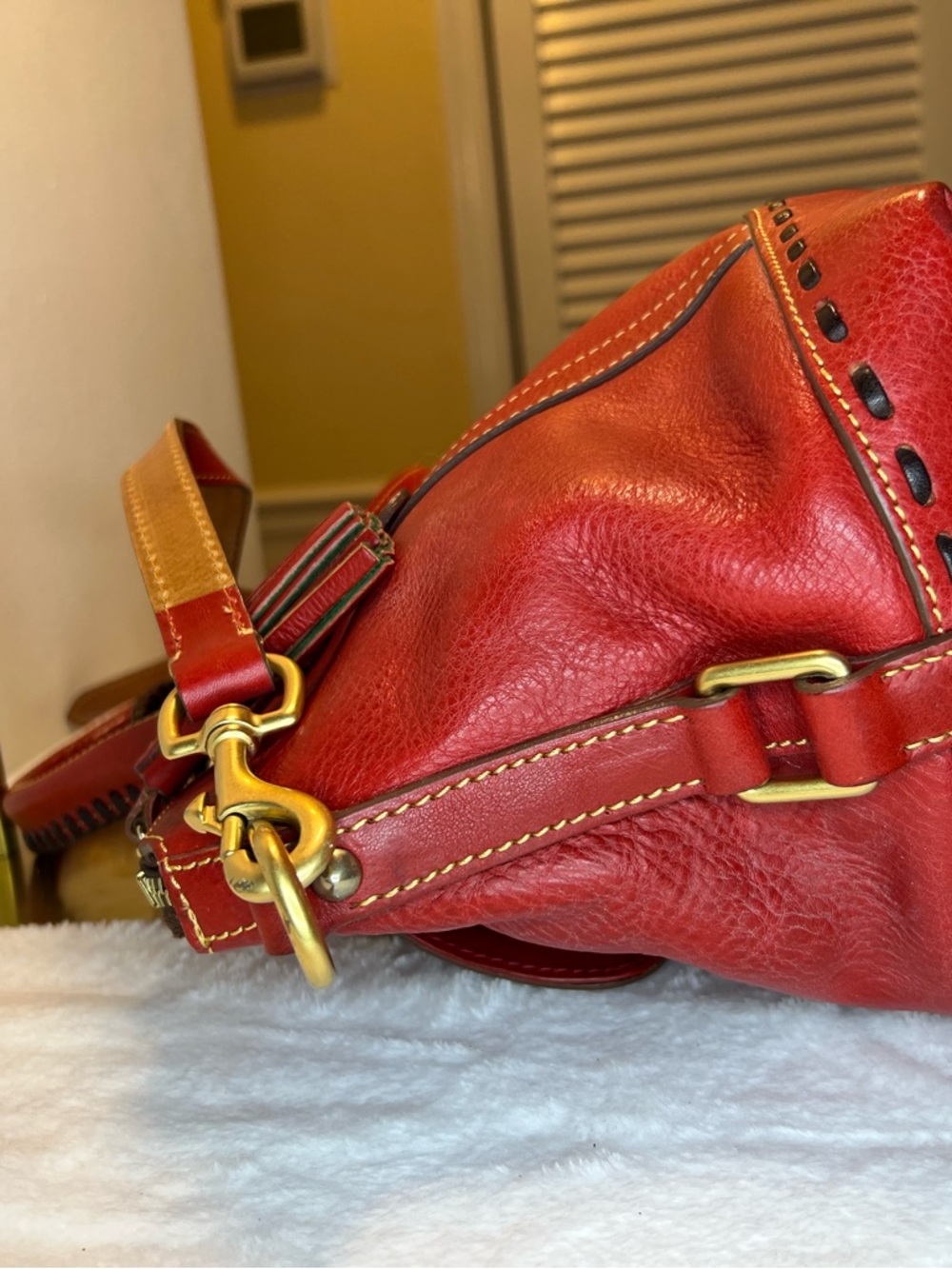 Dooney & Bourke Florentine Red Leather Large Satchel EUC - Picture 4 of 9